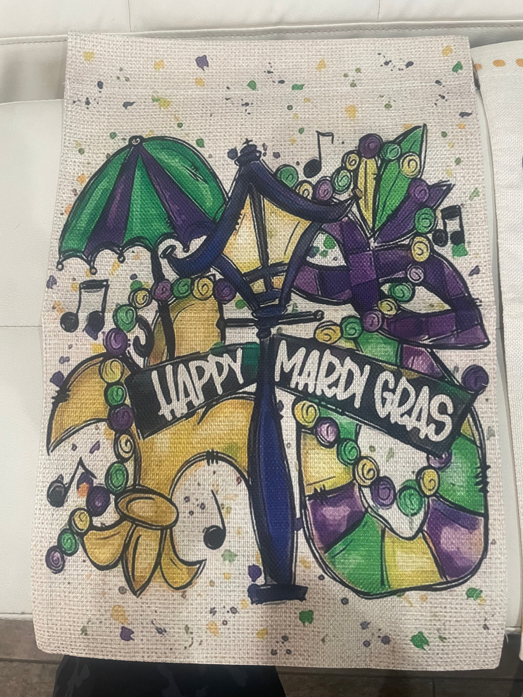 MARDI GRAS YARD FLAGS