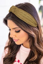 Load image into Gallery viewer, Headband Bow Knot Cable Knit
