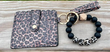 Load image into Gallery viewer, Purse Beaded Bracelet Keychain with ID Wallet
